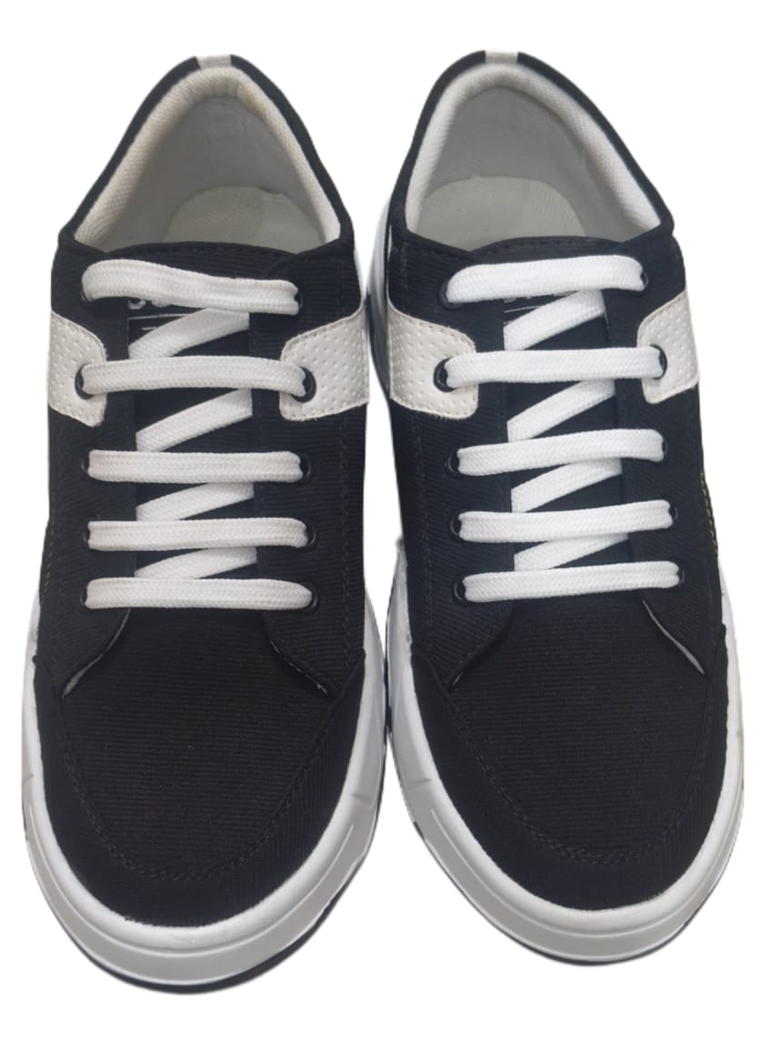 Black Sneaker