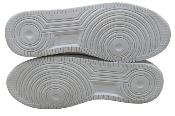 Air Force 1 Low – Triple White Classic - Image 4